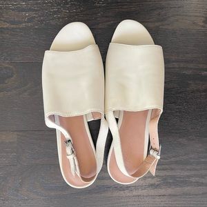 Madewell Noelle Slingback Sandal in Leather - Vintage Canvas Color